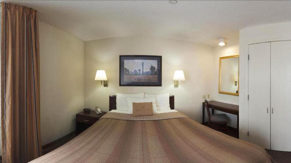 Sonesta Simply Suites Boston Braintree Bagian luar foto