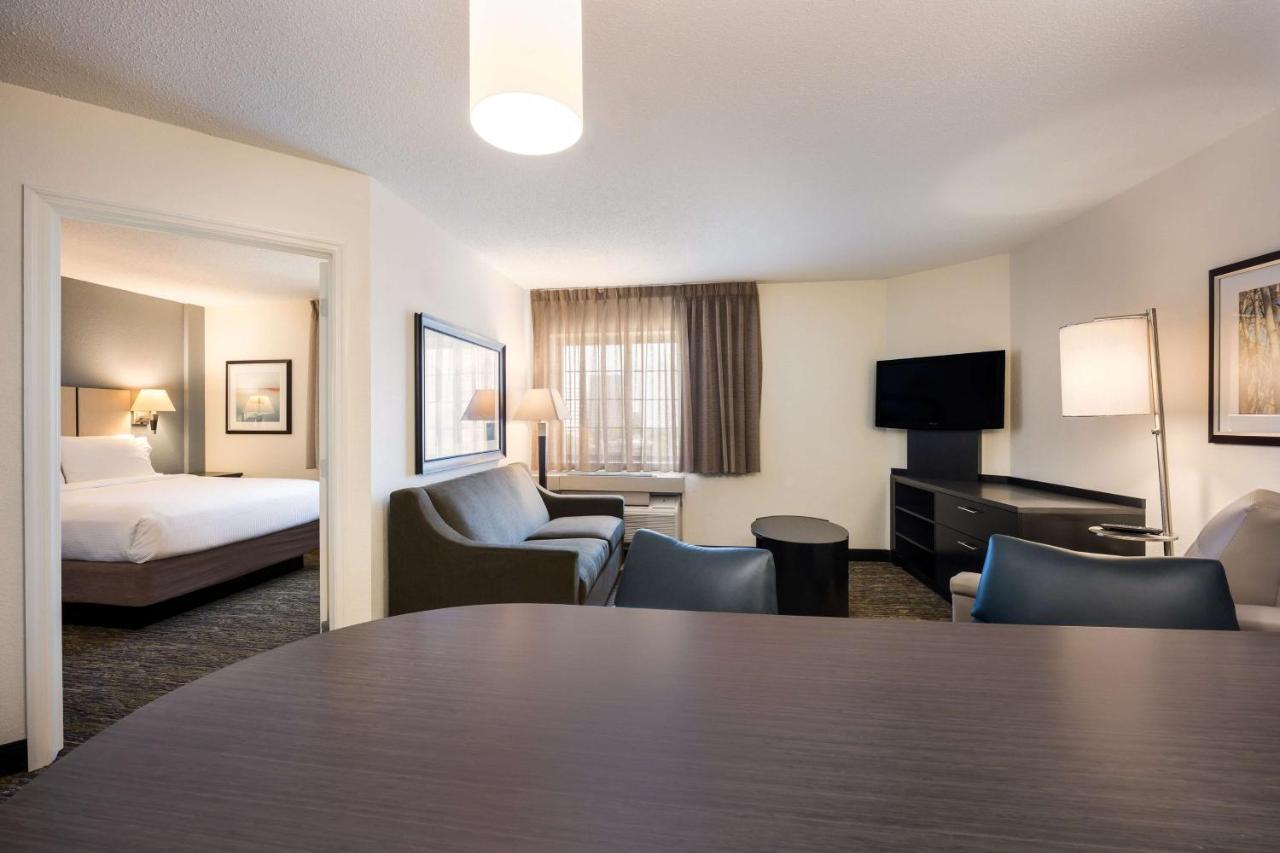 Sonesta Simply Suites Boston Braintree Bagian luar foto