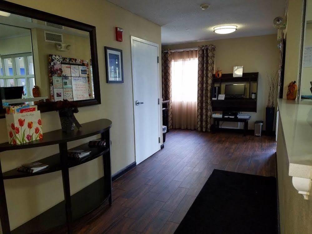 Sonesta Simply Suites Boston Braintree Bagian luar foto